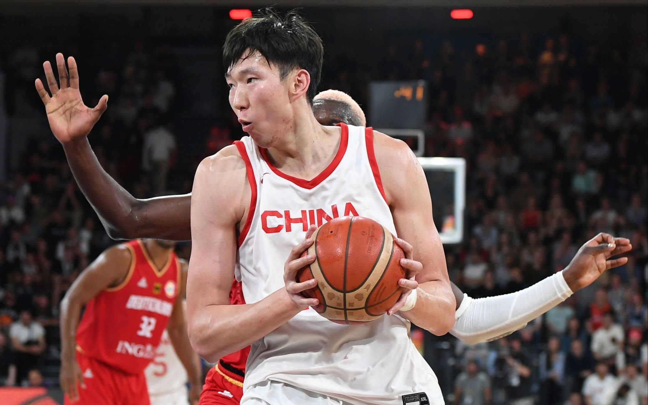 包含西亚卡姆爆发新星，爵士刷新纪录，全明星入选球队迎来希望！的词条