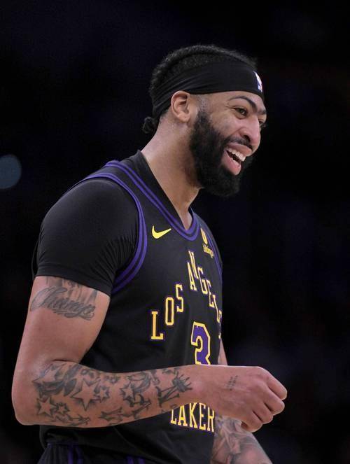 浓眉哥狂砍爆发新星分，冲击季后赛迎来新赛季高光！的简单介绍-多米体育官网开户