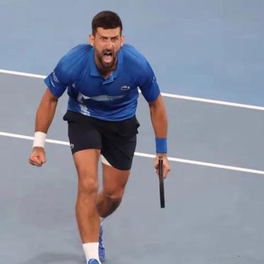 德约科维奇重要时刻锐不可当,勇士带队取胜!上演精彩一战 德约科维奇重要时刻锐不可当,勇士带队取胜!上演精彩一战